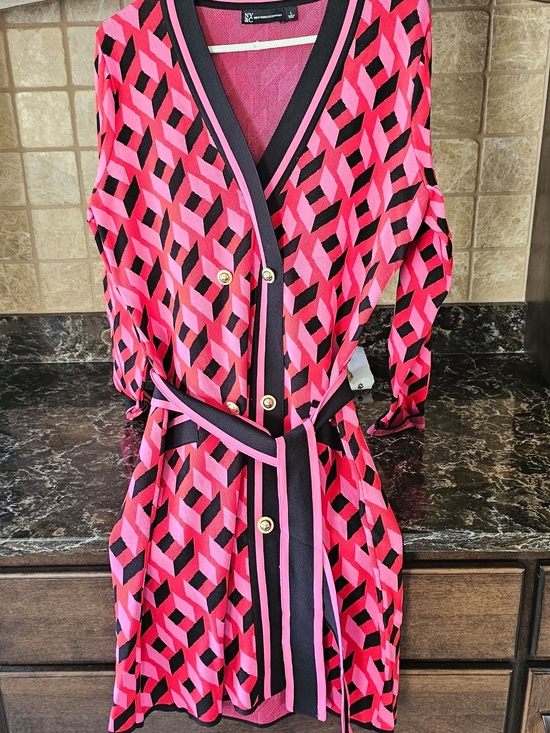 New York & Company Dresses & Skirts - New York & Company Pink and Black V‑Neck Knit Wrap Dress